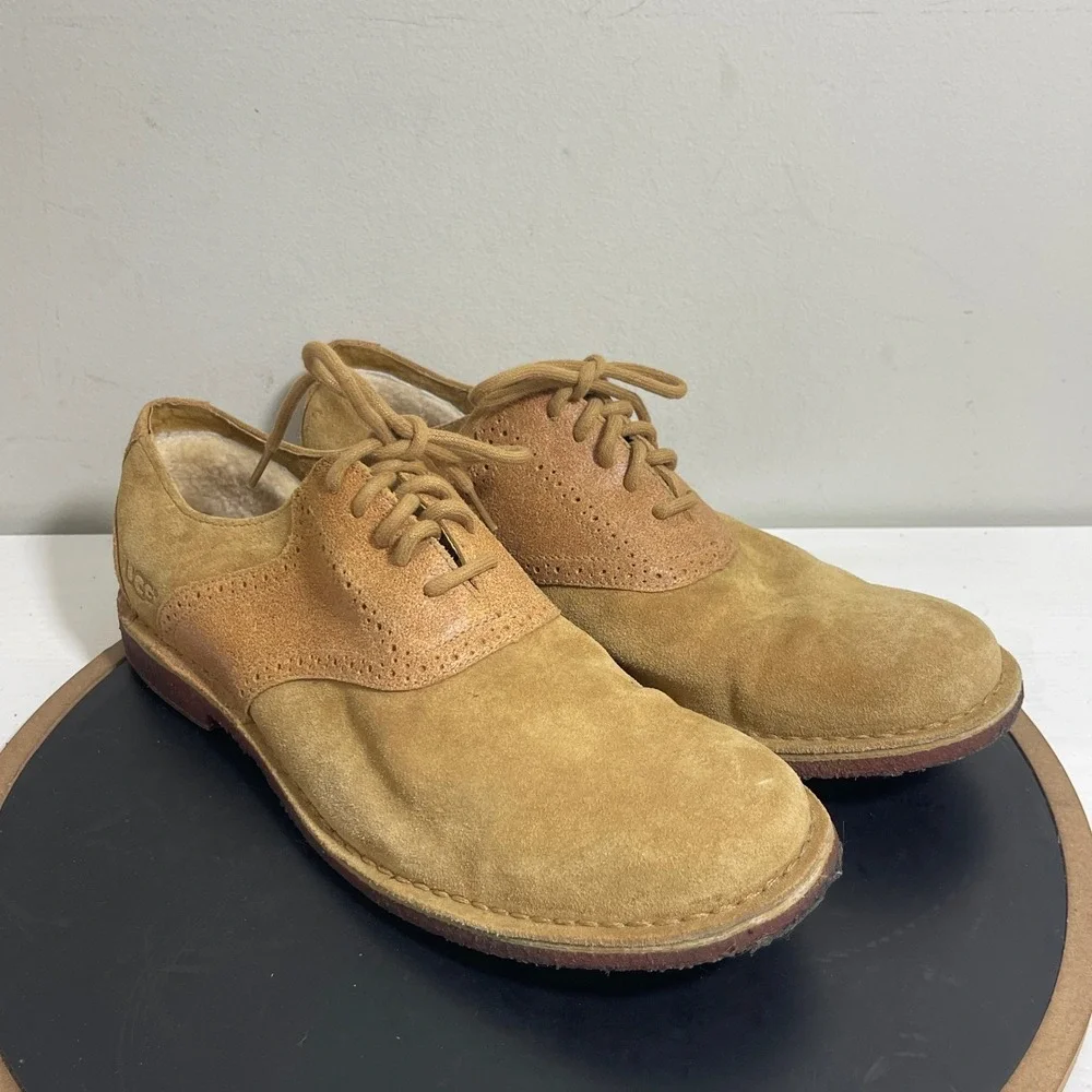 UGG‎ Lyle Suede Brogue Oxford Men Size 13 Lace Up Tan  Business Shearling Lined
